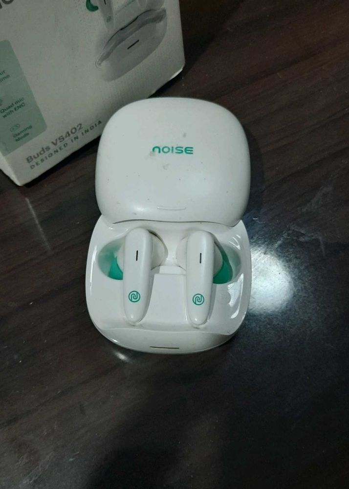 New Noise Buds VS402 Wireless Earbuds