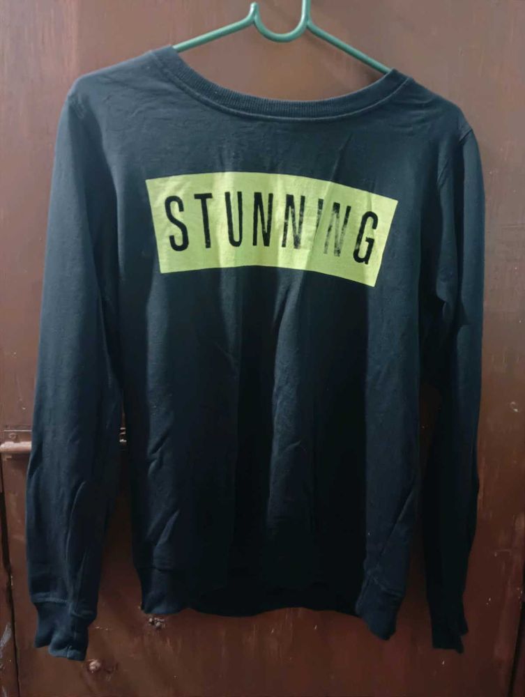 Black Stunning Sweatshirt