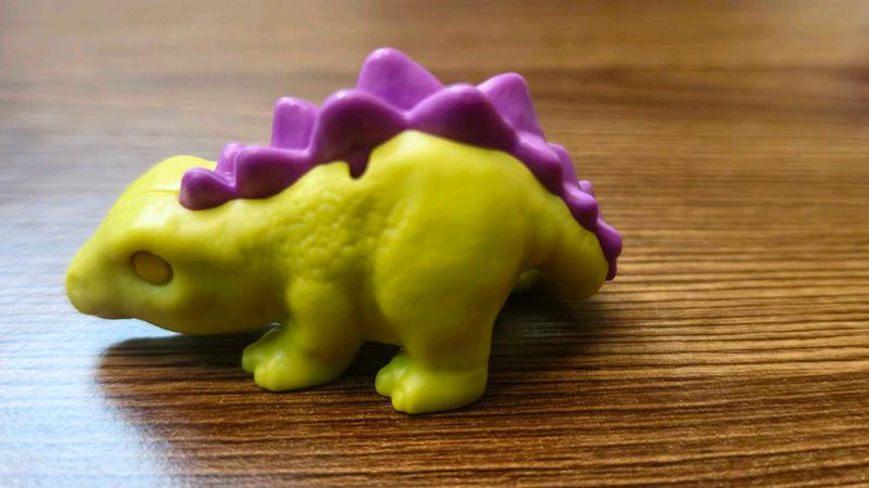 Kinder joy jurassic world Dinosaur Toy Figurine