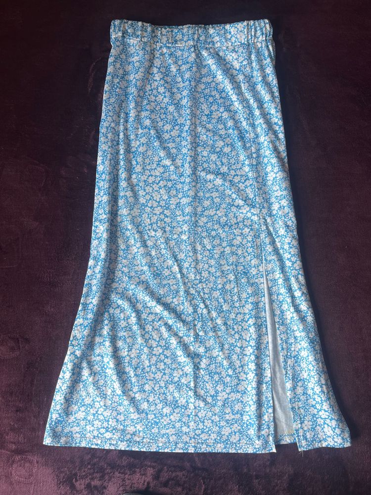 Urabanic Floral Print Slit Maxi Skirt