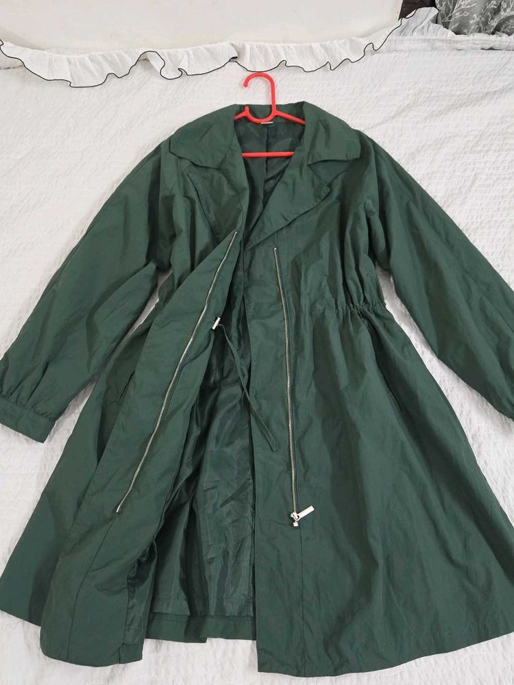dark Green Lightweight Trench Coat size M