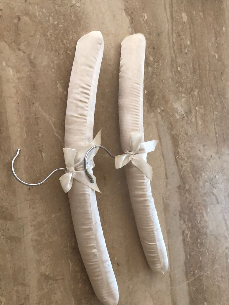 Stuffed Baby 👶 Hanger In Satin Cloth Set Of 2