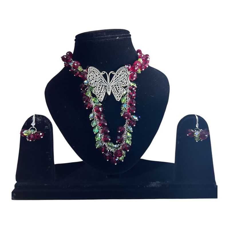 Stunning Butterfly Necklace and Earring Set