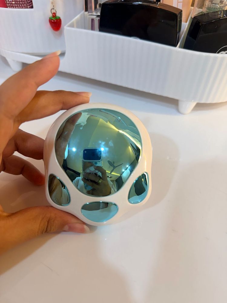 Cute Mini Paw lens container