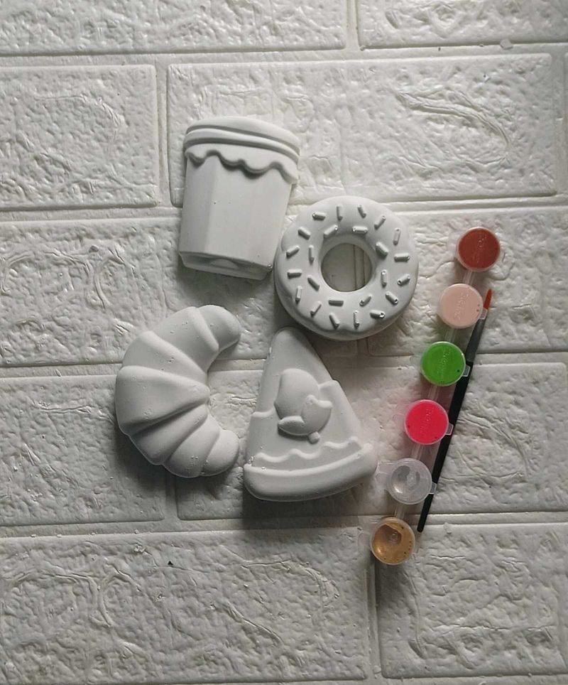 DIY Paintable Craft Kit - Food Theme