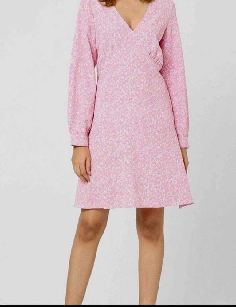 Vero Moda Pink Floral Print V-Neck Dress