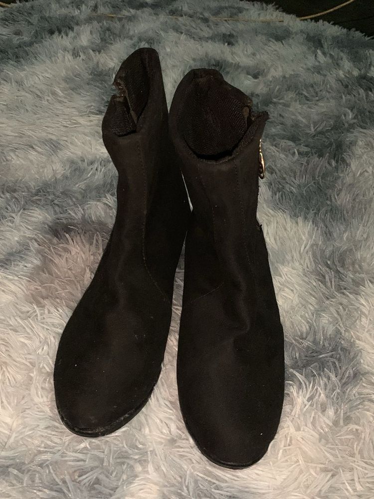 Black Ankle Boots