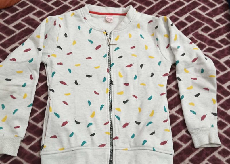Sweat Shirt For 8 to 10 Year Girl