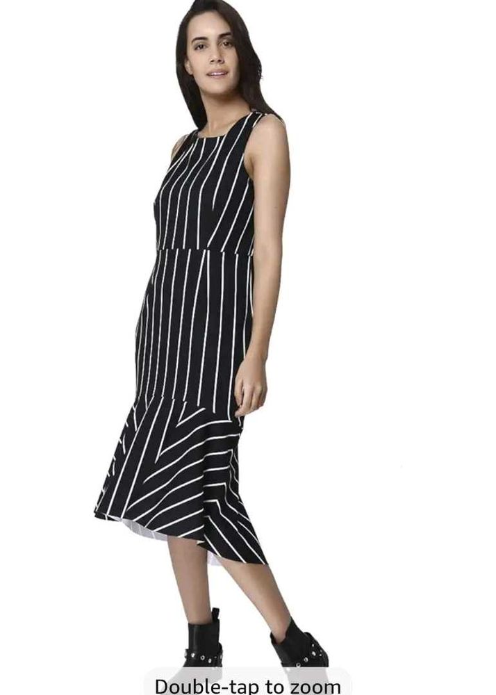 FREE Delivery - Chic Striped Midi Dress