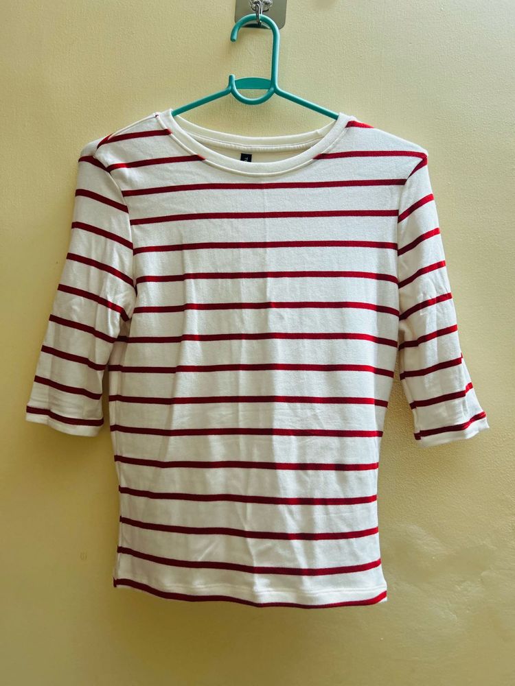 Classic Striped 3/4 Sleeve Top