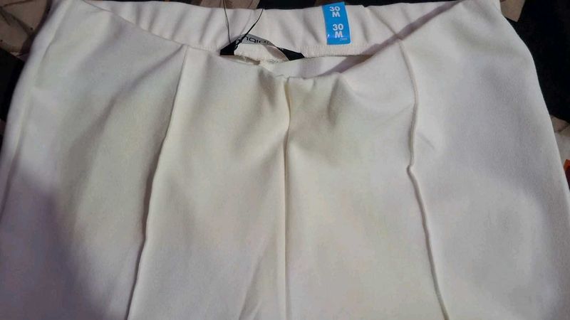 Chic White Wide-Leg Pants( boot cut pants)