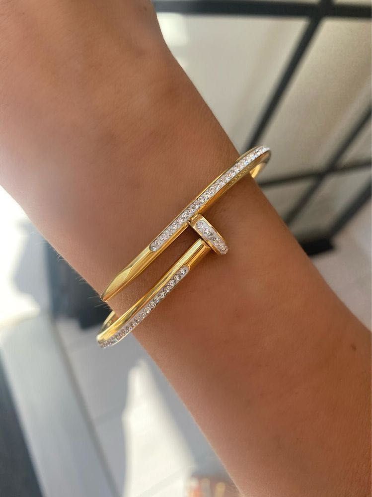 ANTI TARNISH GOLD PLATED &amp; DIAMOND NAIL BRACELET
