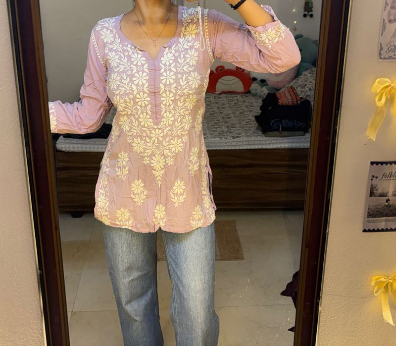chikankari short kurti