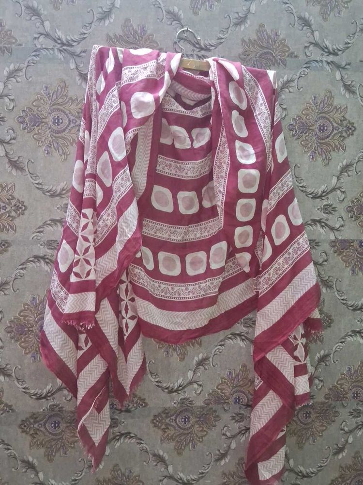 Chic Maroon and White Printed Scarf