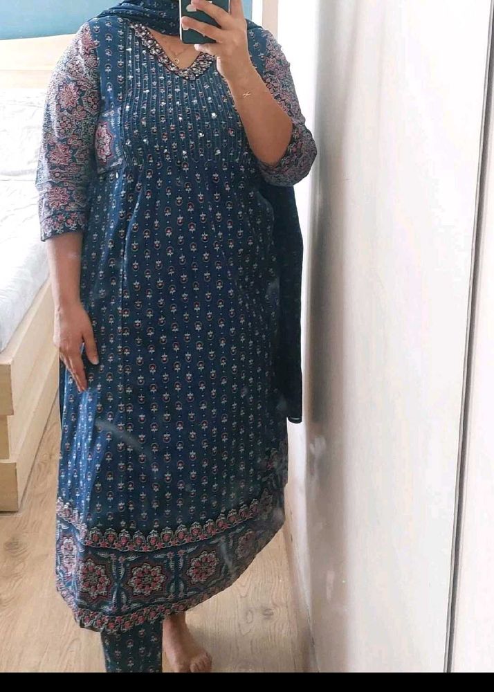 Elegant Blue Printed Kurta Set with Dupatta