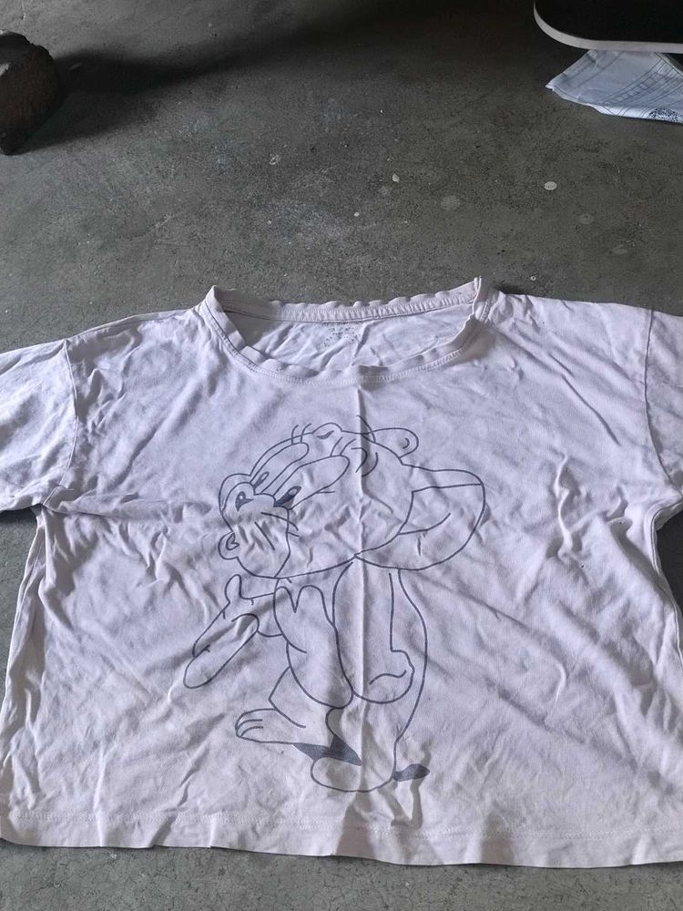 White Graphic Print T-Shirt