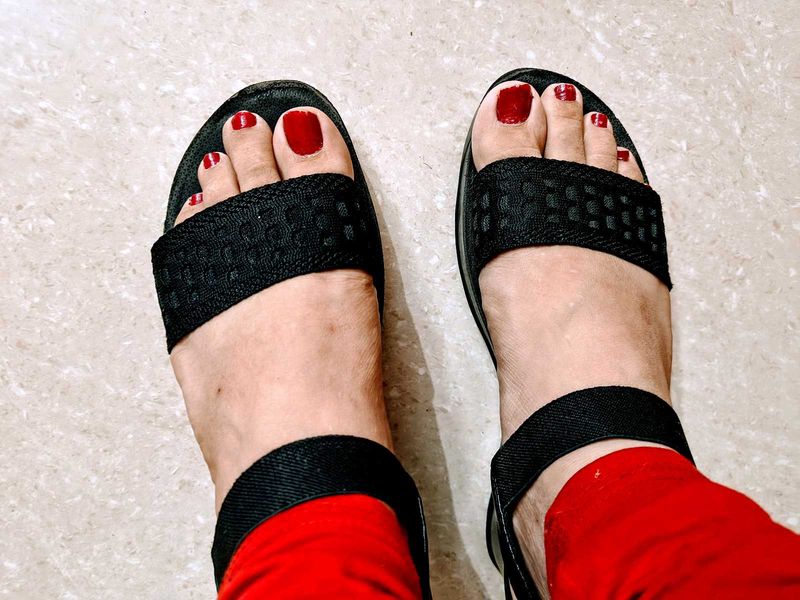 New Black Fabric Strap Sandals