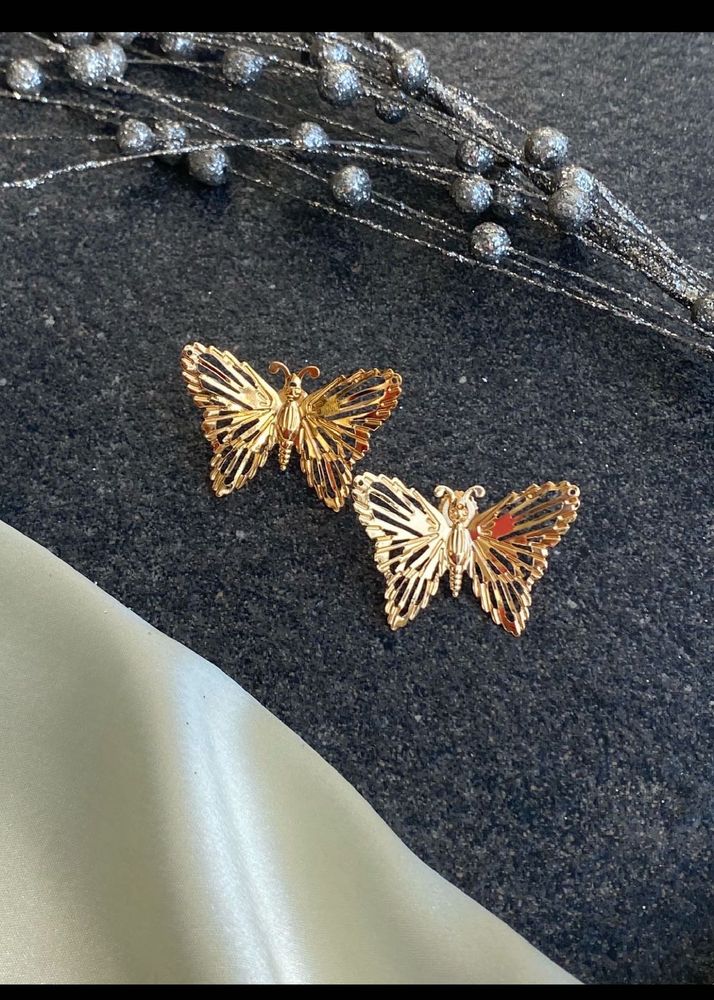 Combo Of Elegant Gold Butterfly Earrings And Ring