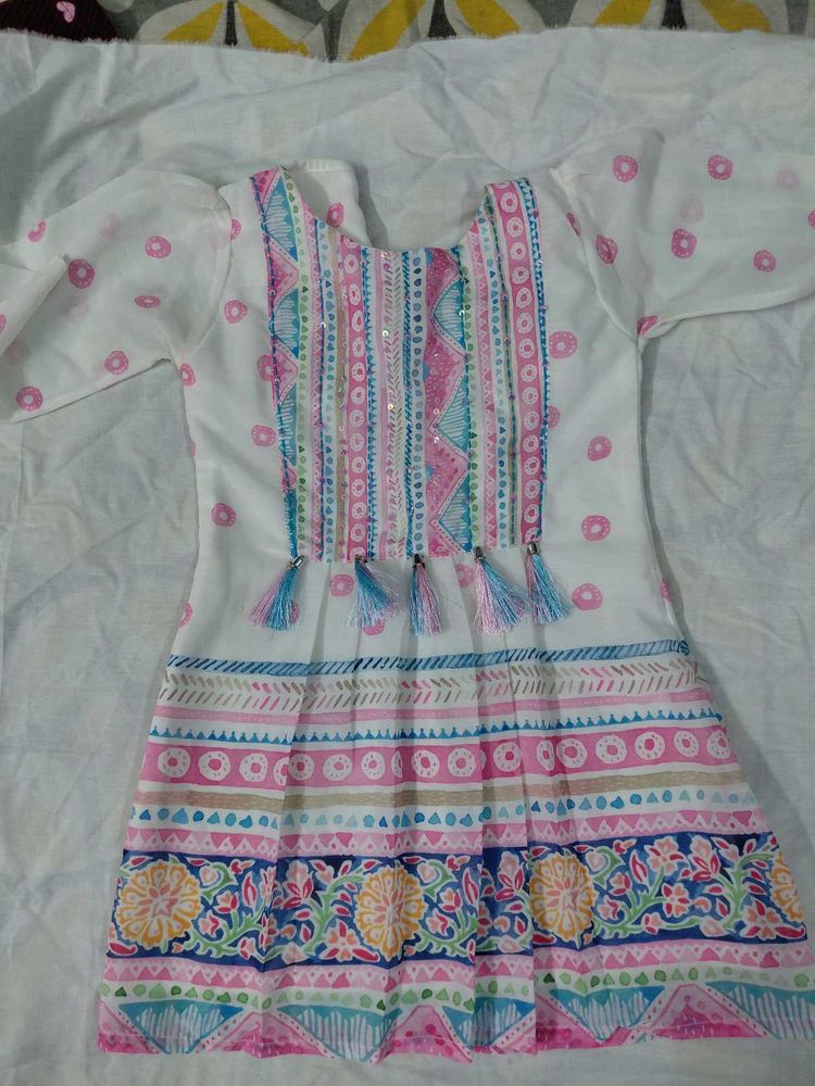Girls' Adorable Patterned Dress