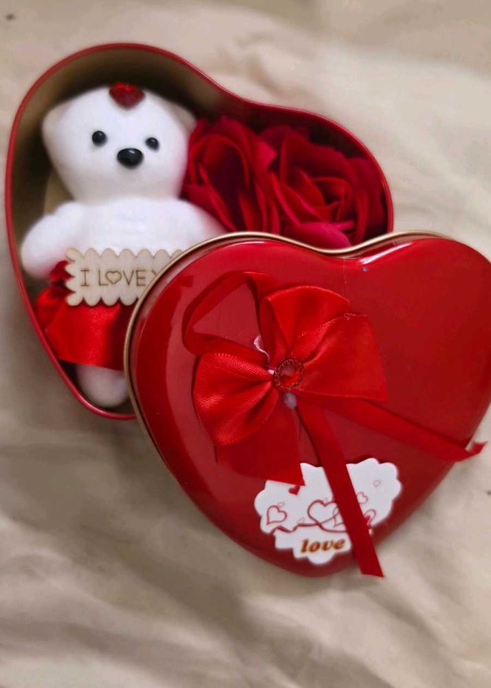 Love Teddy Romantic Box