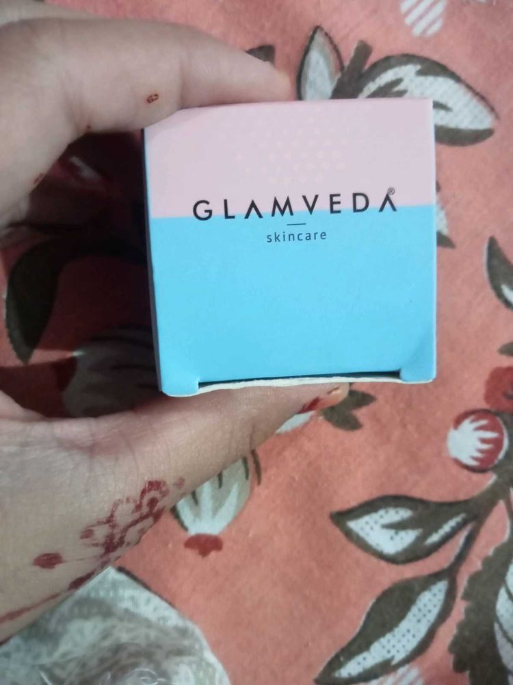Under Eye cream