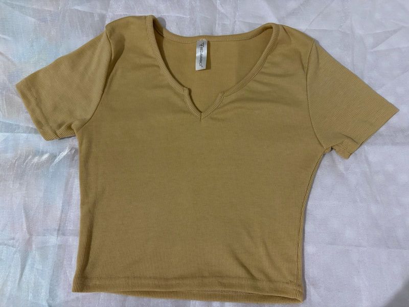 Ribbed V-Neck Cropped Top