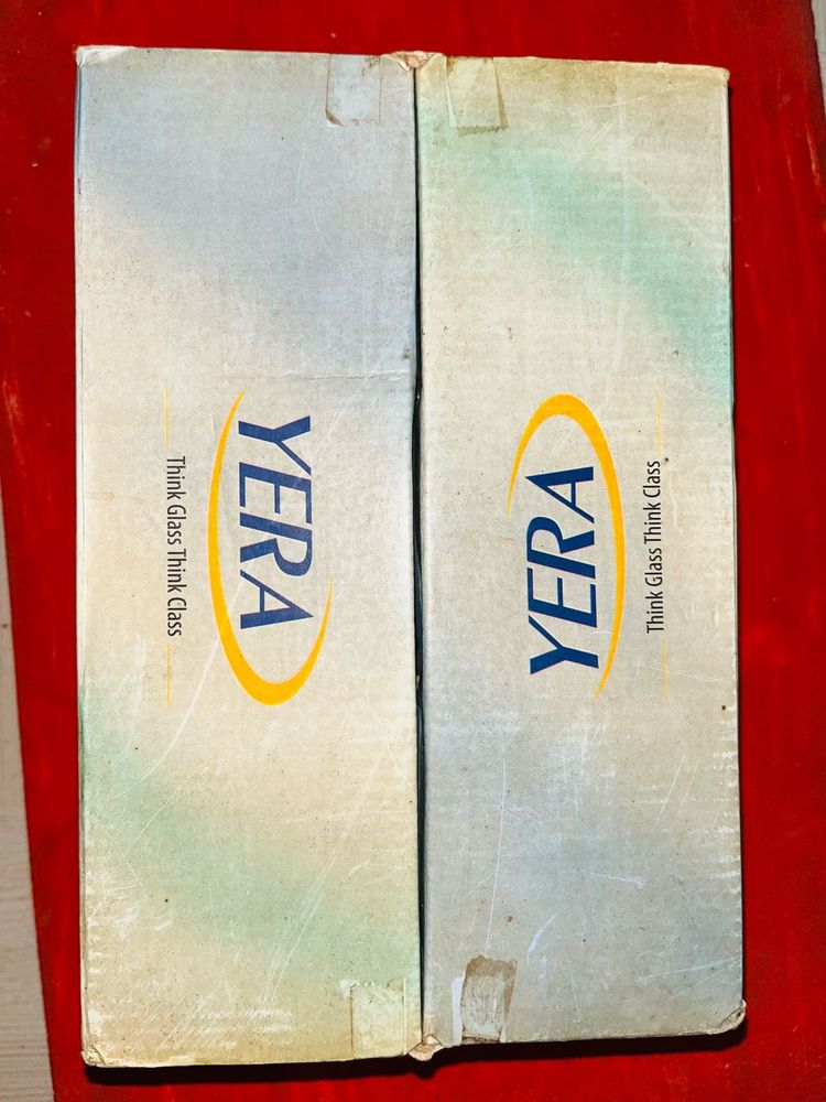 Yera Glassware Set