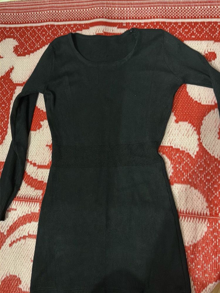 Chic Black Long Sleeve Knit Dress