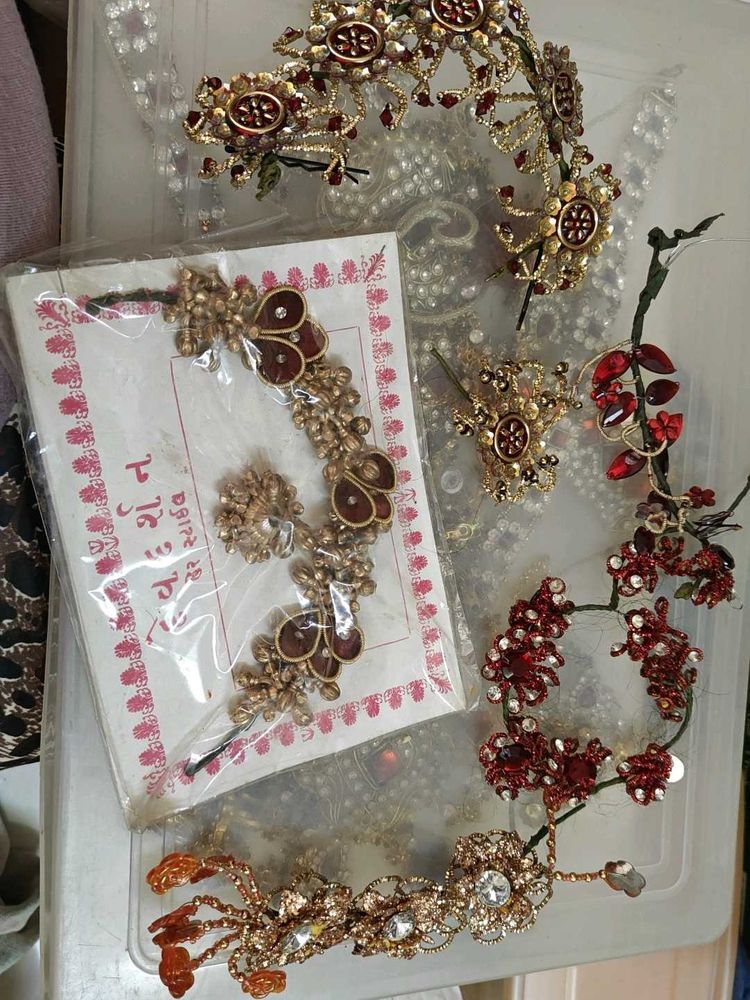 Beautiful Bridal Hair Accessories Set