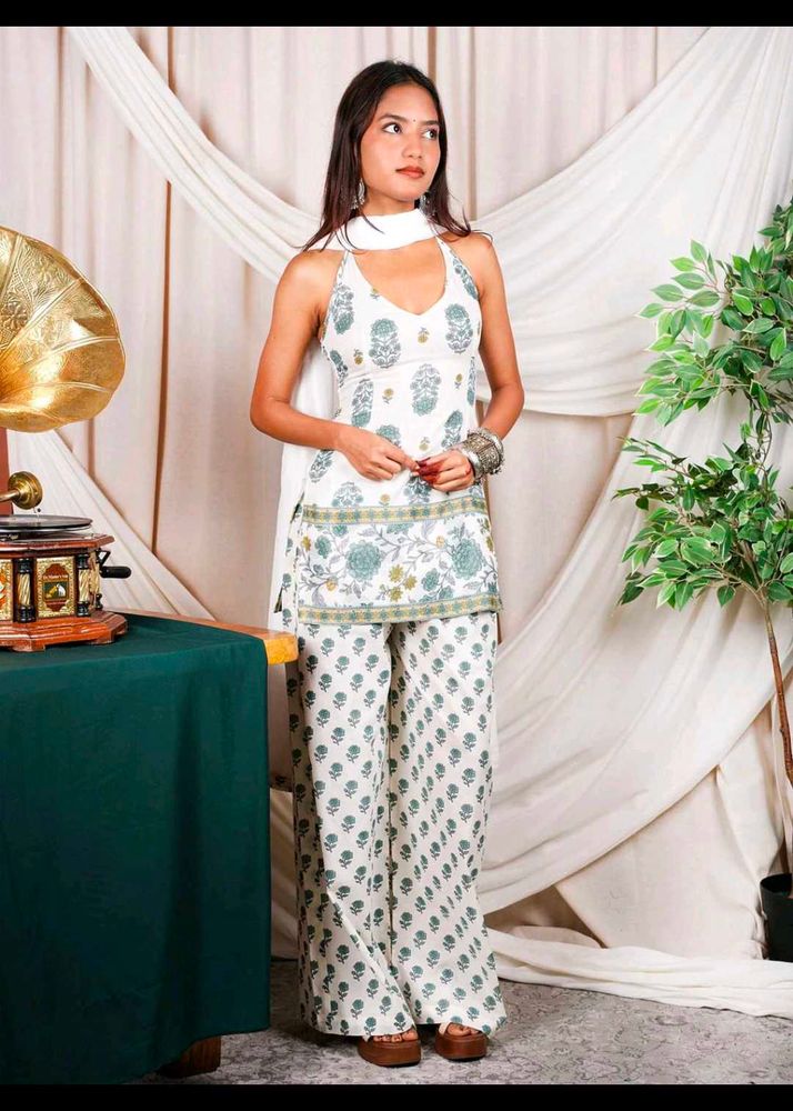 Nishorama Ganga Halterneck Corset Kurti Set