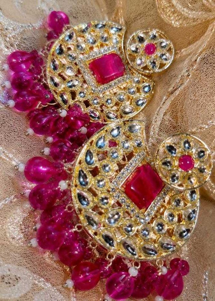 Exquisite Kundan &amp; Stone Studded Earrings