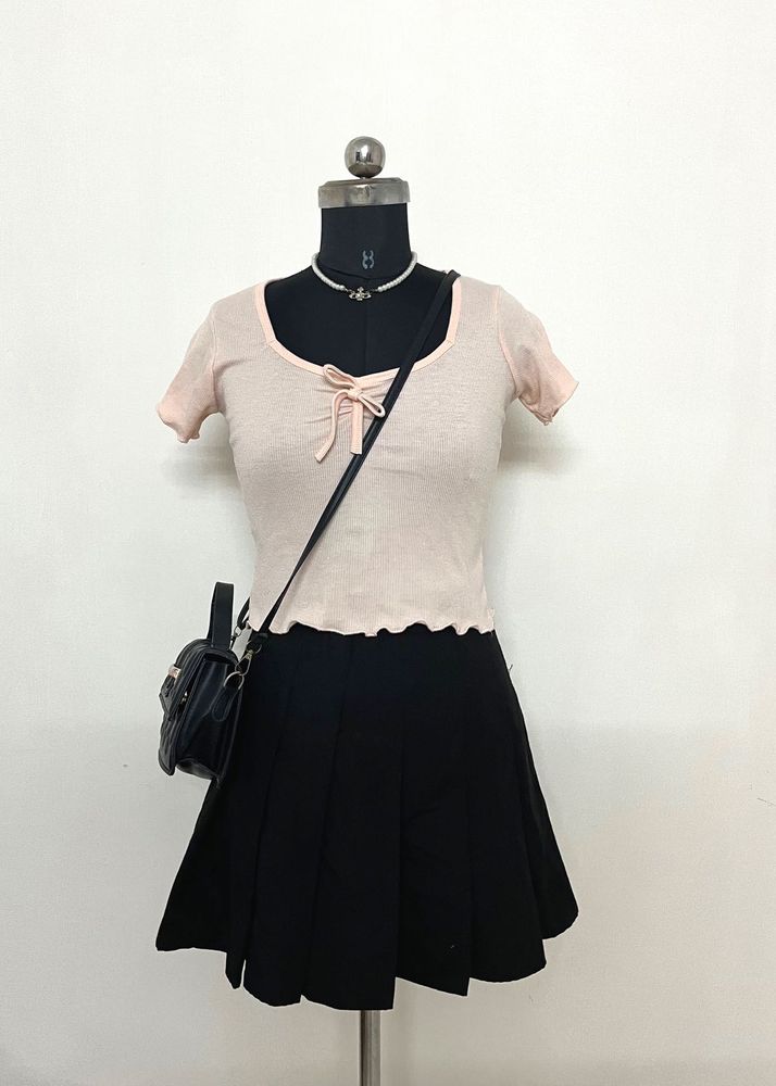 Cute Pink Tie-Front Lettuce Hem Top