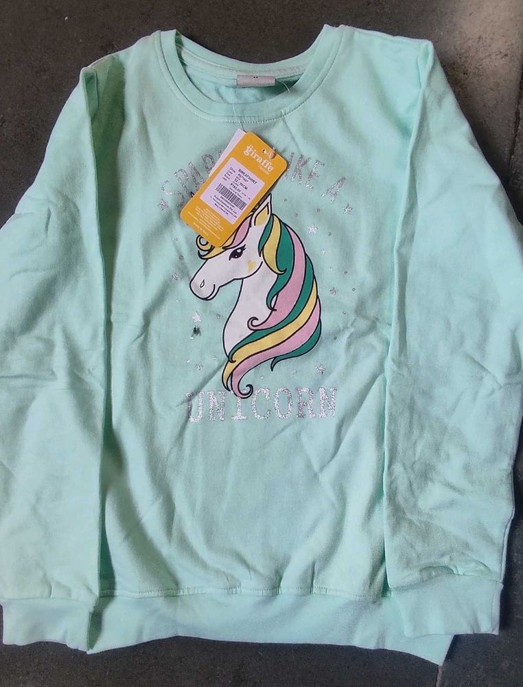 Giraffe Unicorn Sweatshirt