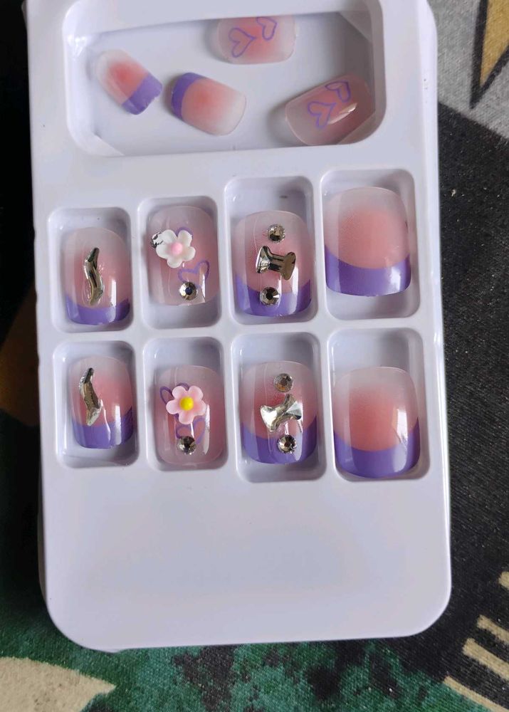 Cute Press-On Nails Set