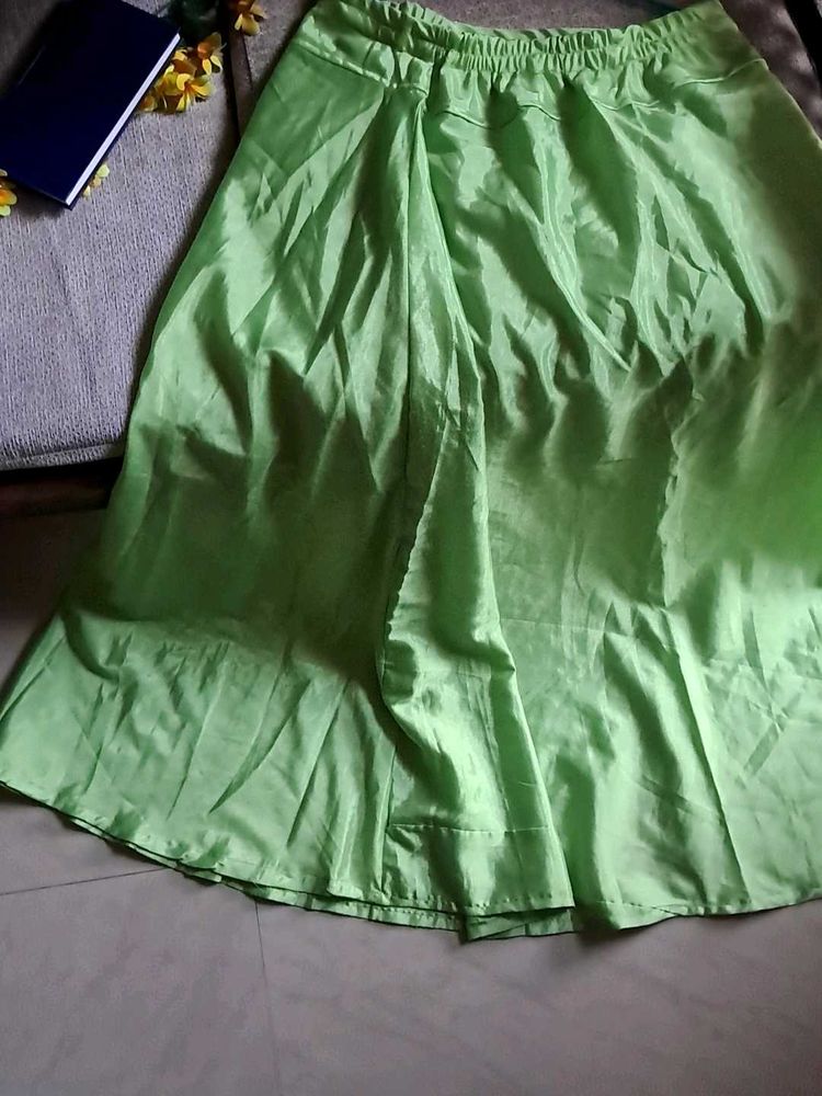 Vibrant Green silk Flowy Ethnic Skirt.