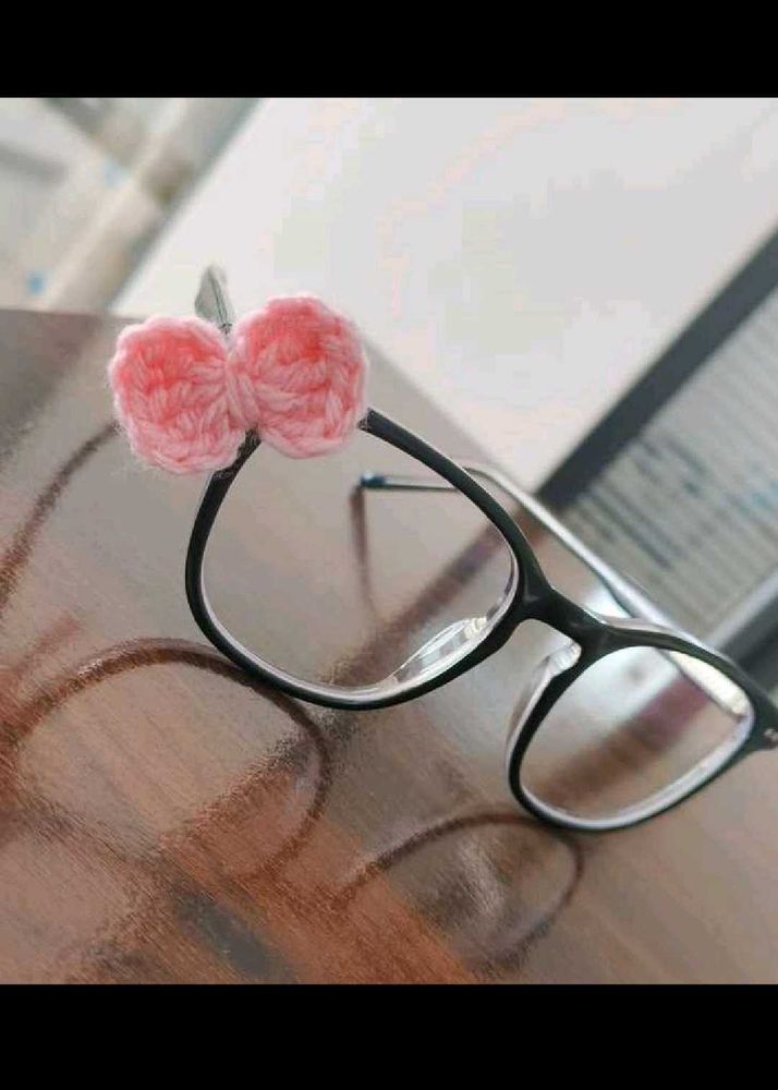 Cute Pink Pom Eyeglass