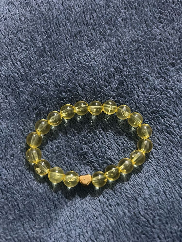 Chic Yellow Beaded Bracelet with Heart Charm