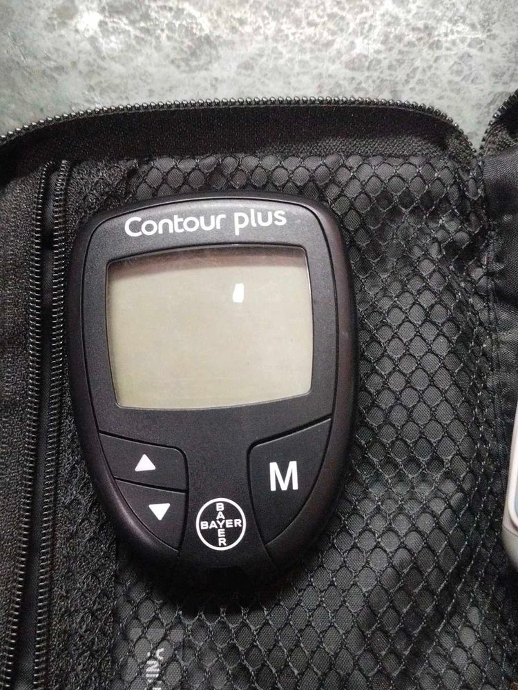 Glucometer ( Contour Plus)