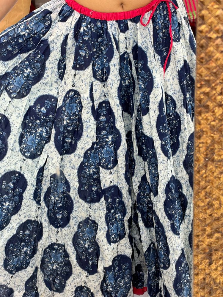 Blue &amp; White Floral Print Skirt