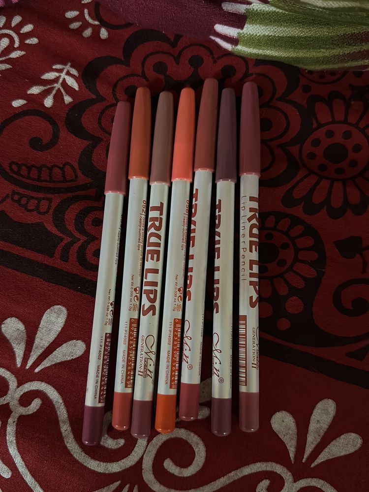 Lipliner &amp; Lipstick