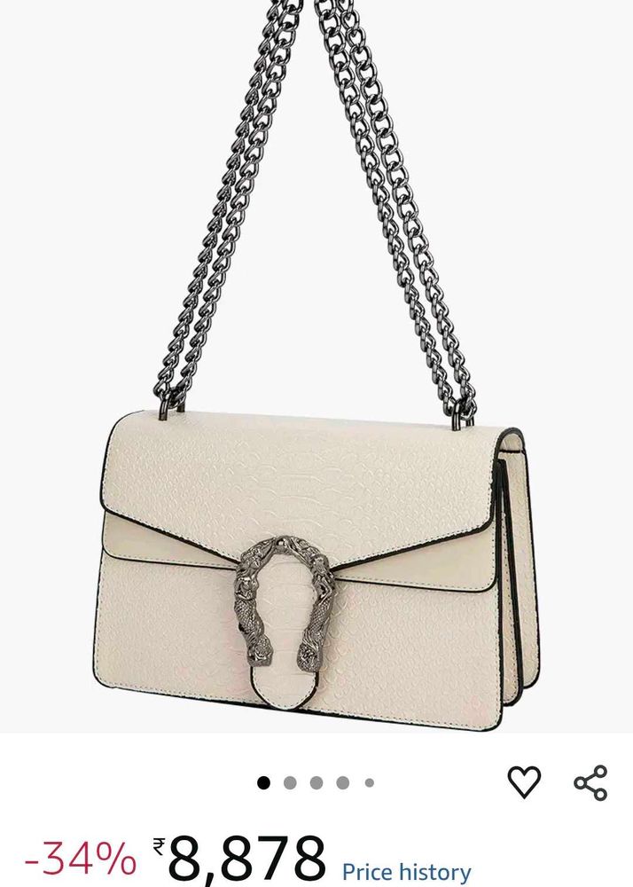 Stylish White Shoulder Bag with Chain