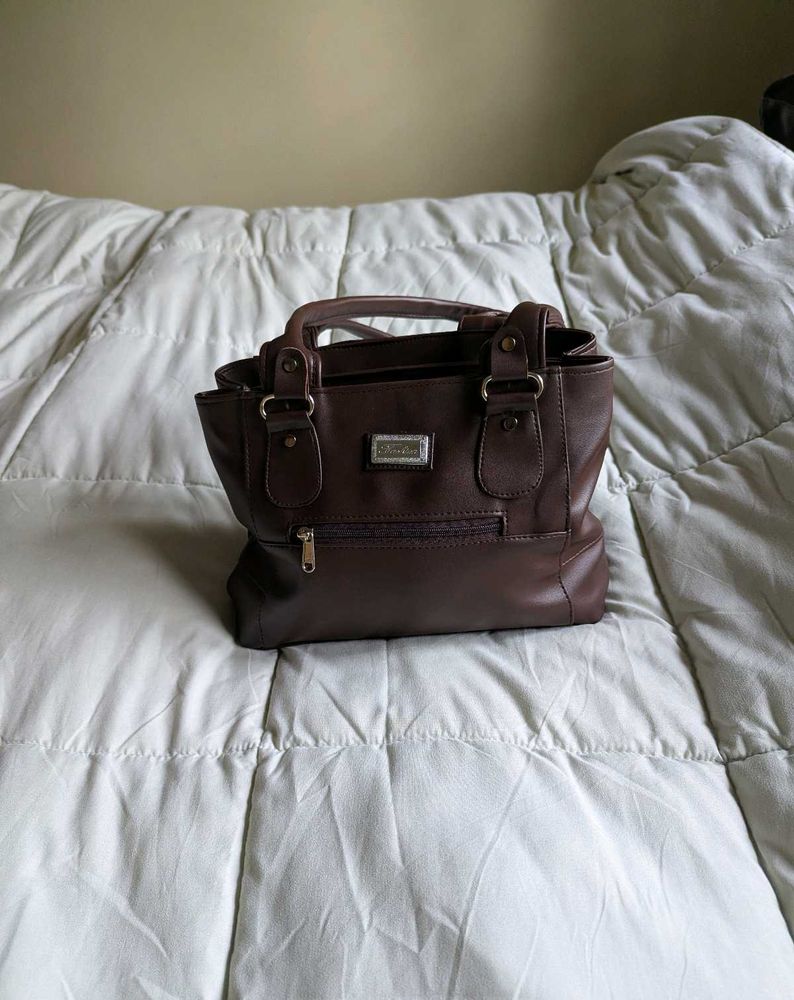 Brown Leather Tote Bag - Classic Handbag👜
