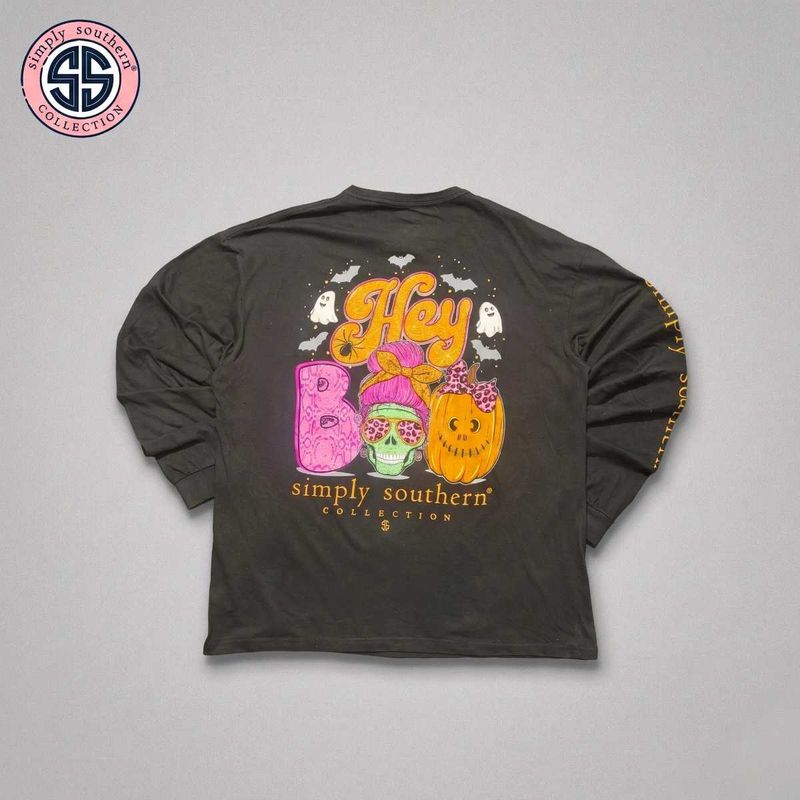 Simply Southern 'Hey Boo' Halloween Graphic tee