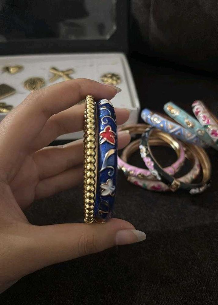 Enamel Floral Bangles Set