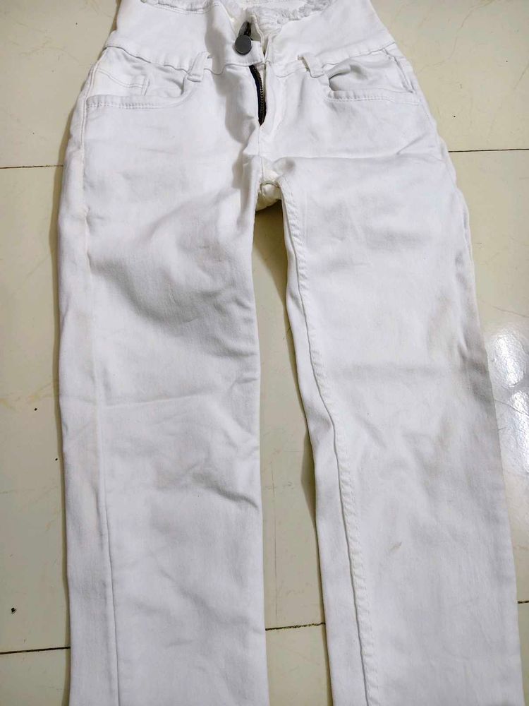 White High Waisted Jeans
