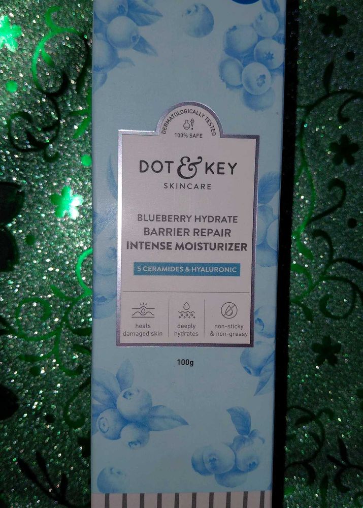 Dot &amp; Key Blueberry Moisturizer(very dry)