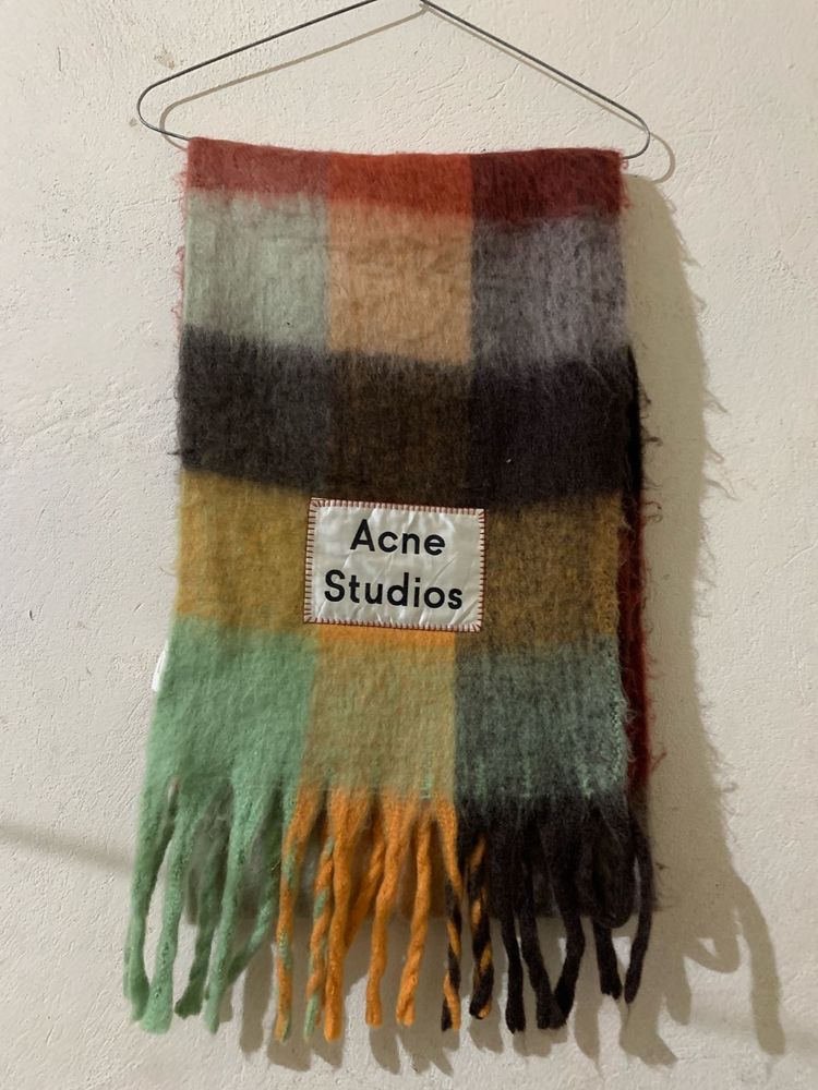 Acne studios