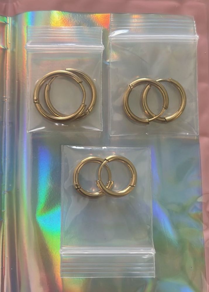 Gold Hoop Earrings Set