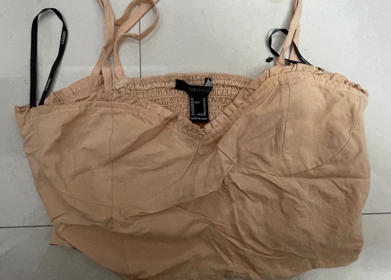 Chic Strappy Crop Top