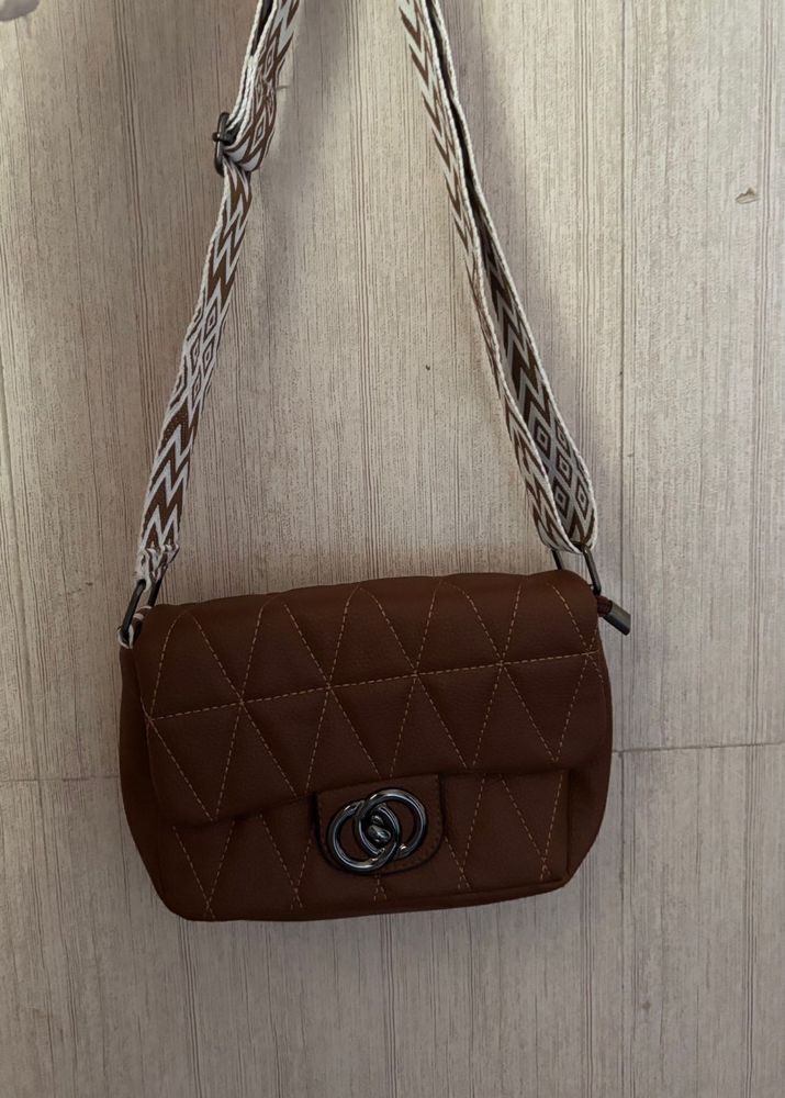 Chic Quilted Crossbody Bag